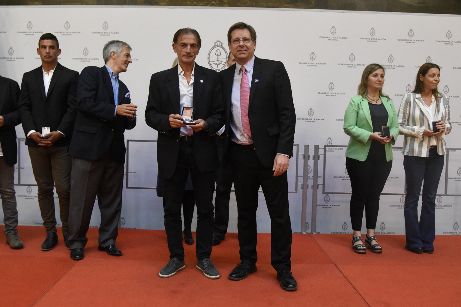Galeria de imagenes de la noticia DERRIBANDO BARRERAS: EMOTIVO HOMENAJE A ATLETAS DEL DESAFÍO SUMMIT ACONCAGUA 2018
